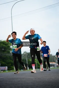 Runner Photo 4755965