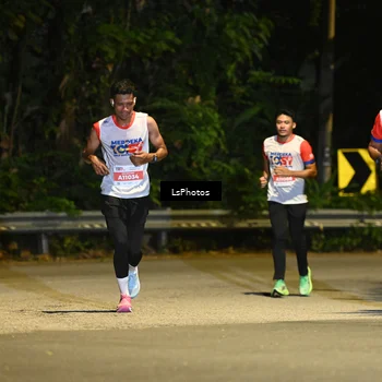 Runner Photo 4755978