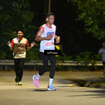 Runner Photo 4755980