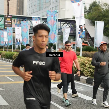 Runner Photo 4755992