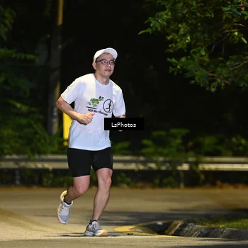 Runner Photo 4756035