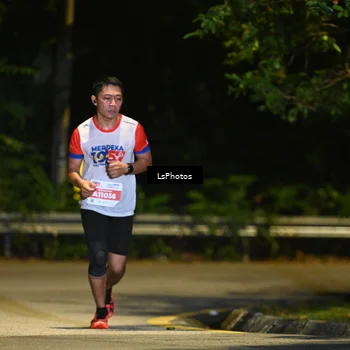 Runner Photo 4756058