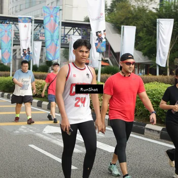 Runner Photo 4756079