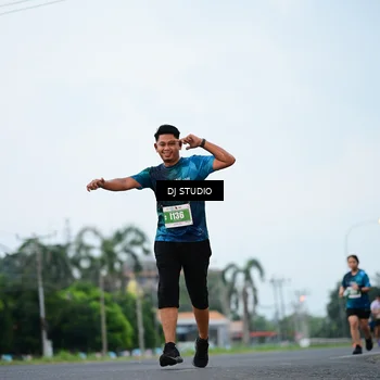 Runner Photo 4756133