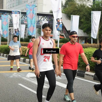 Runner Photo 4756148