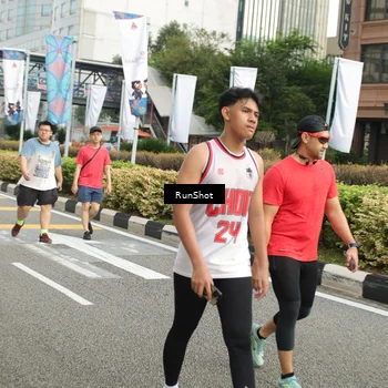Runner Photo 4756171