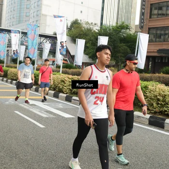 Runner Photo 4756178