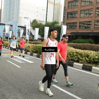 Runner Photo 4756218