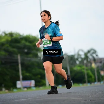 Runner Photo 4756275