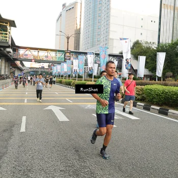 Runner Photo 4756276