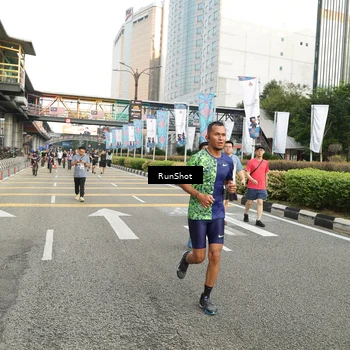Runner Photo 4756280