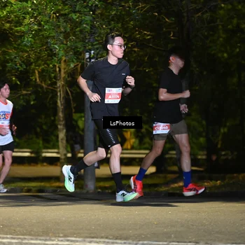 Runner Photo 4756281