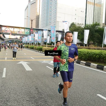 Runner Photo 4756294