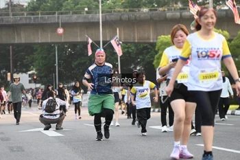 Runner Photo 4756334