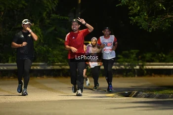 Runner Photo 4756345