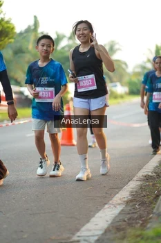 Runner Photo 4756348