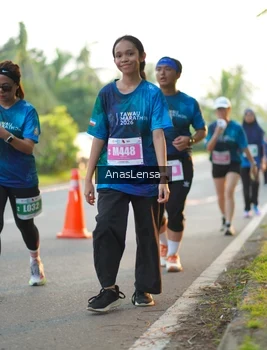Runner Photo 4756354