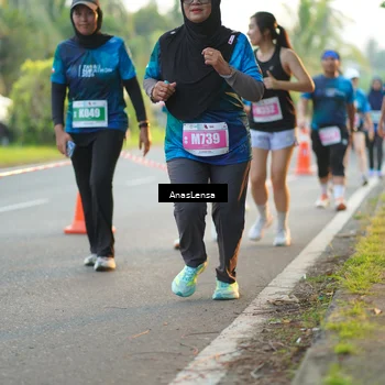 Runner Photo 4756363