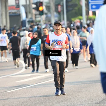 Runner Photo 4756403