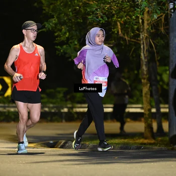 Runner Photo 4756406