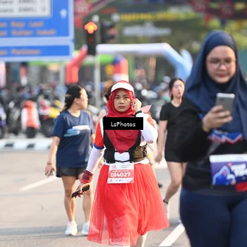 Runner Photo 4756424