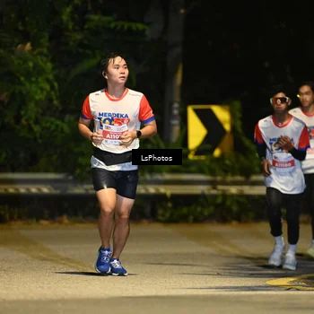 Runner Photo 4756455