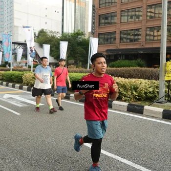 Runner Photo 4756475