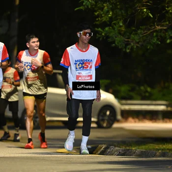 Runner Photo 4756503