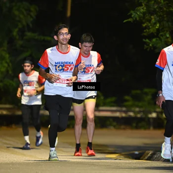Runner Photo 4756508