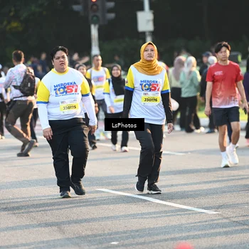 Runner Photo 4756511