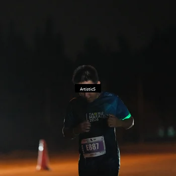 Runner Photo 4756568