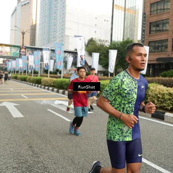 Runner Photo 4756576