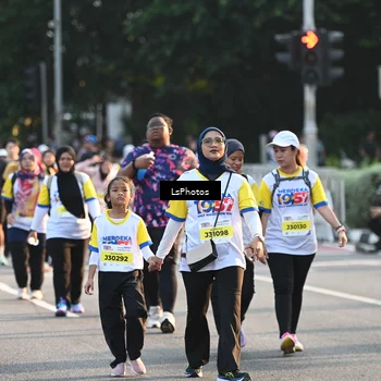 Runner Photo 4756635