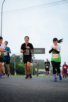 Runner Photo 4756657