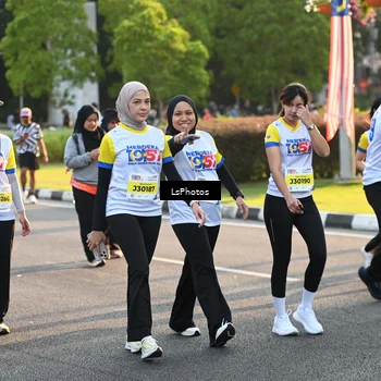 Runner Photo 4756714