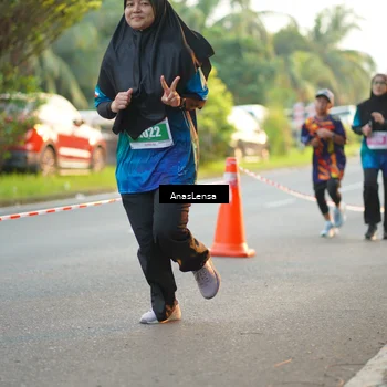 Runner Photo 4756715
