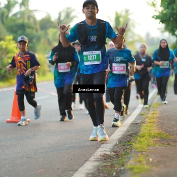 Runner Photo 4756725