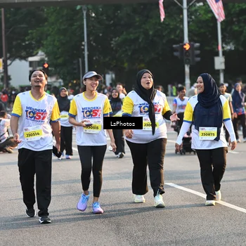 Runner Photo 4756749