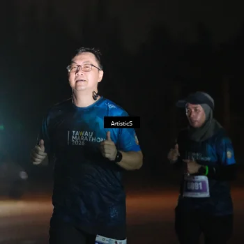 Runner Photo 4756755