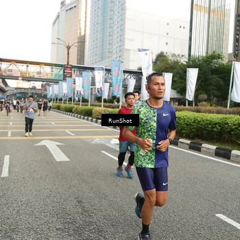 Runner Photo 4756856