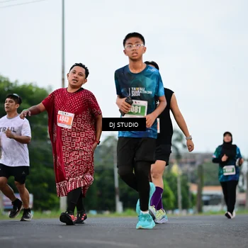 Runner Photo 4756966