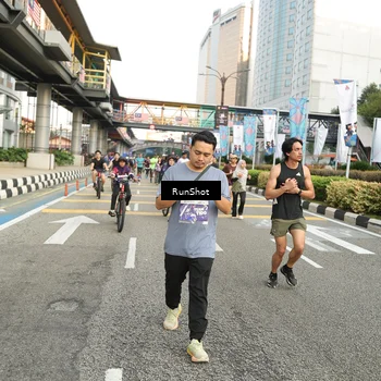 Runner Photo 4757005