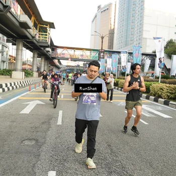 Runner Photo 4757010