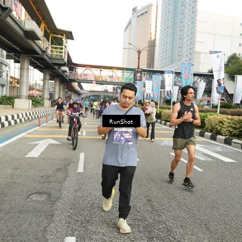 Runner Photo 4757043