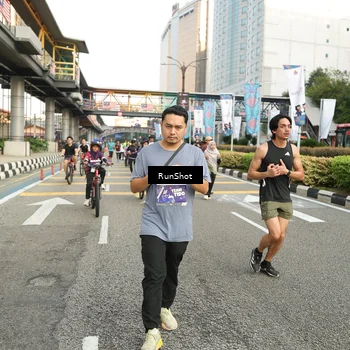 Runner Photo 4757071