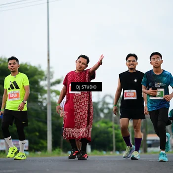 Runner Photo 4757087