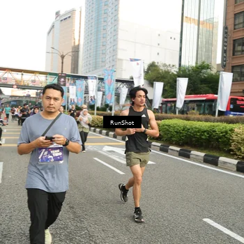 Runner Photo 4757143