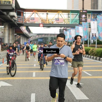 Runner Photo 4757192