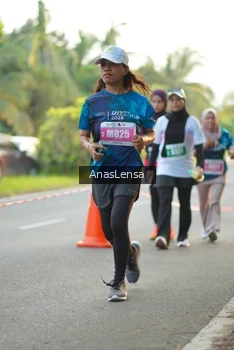 Runner Photo 4757301