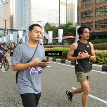 Runner Photo 4757314